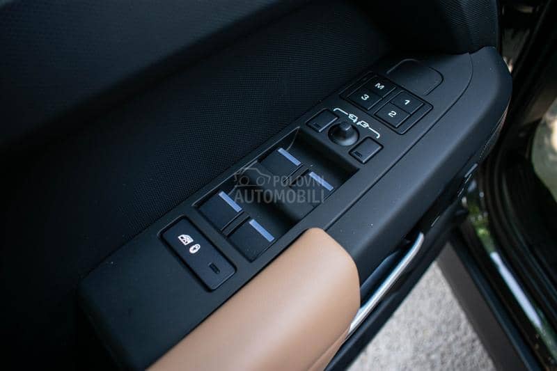 Land Rover Defender 300k.s  Hybrid