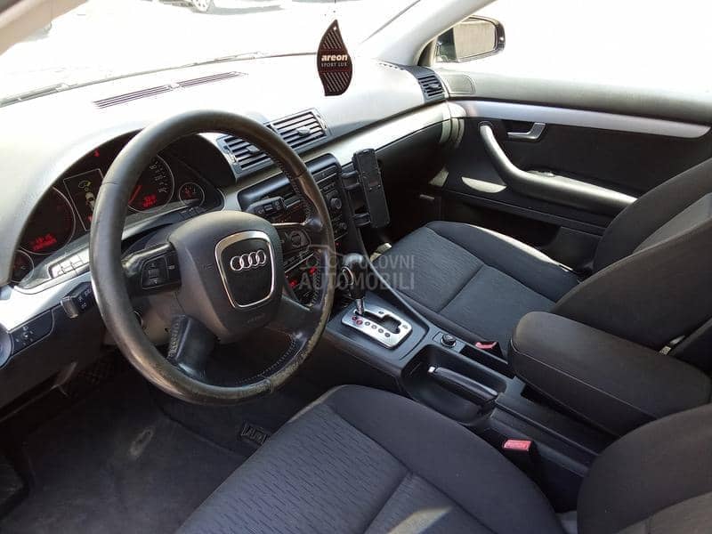 Audi A4 2.0tdo S line
