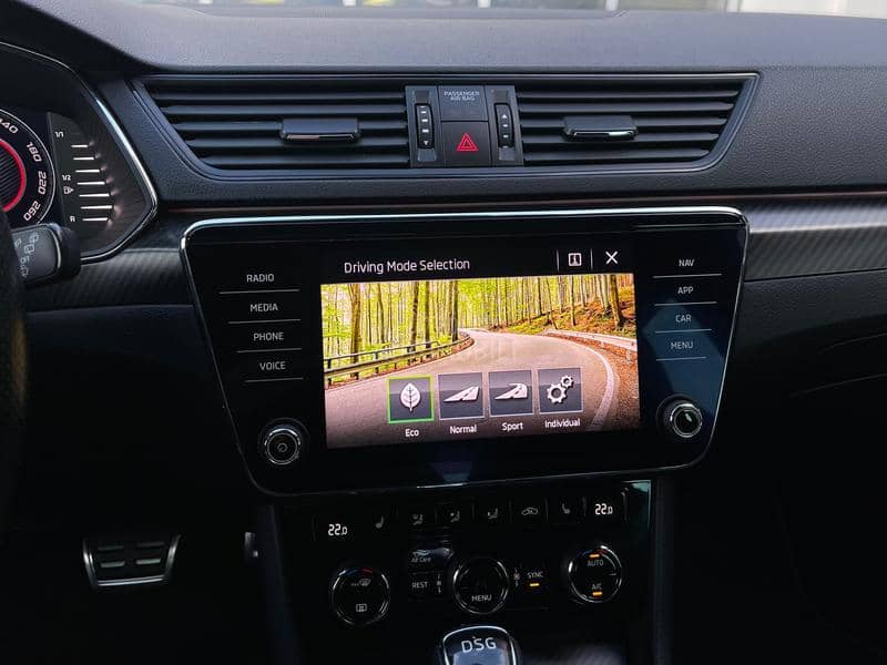 Škoda Superb SPORTLINE DSG CH