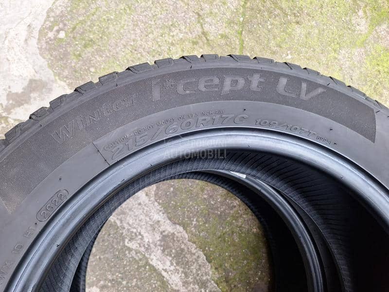 Hankook 215/60 R17 Zimska