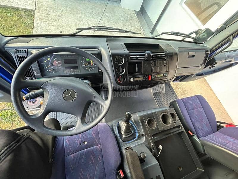 Mercedes Benz atego 815