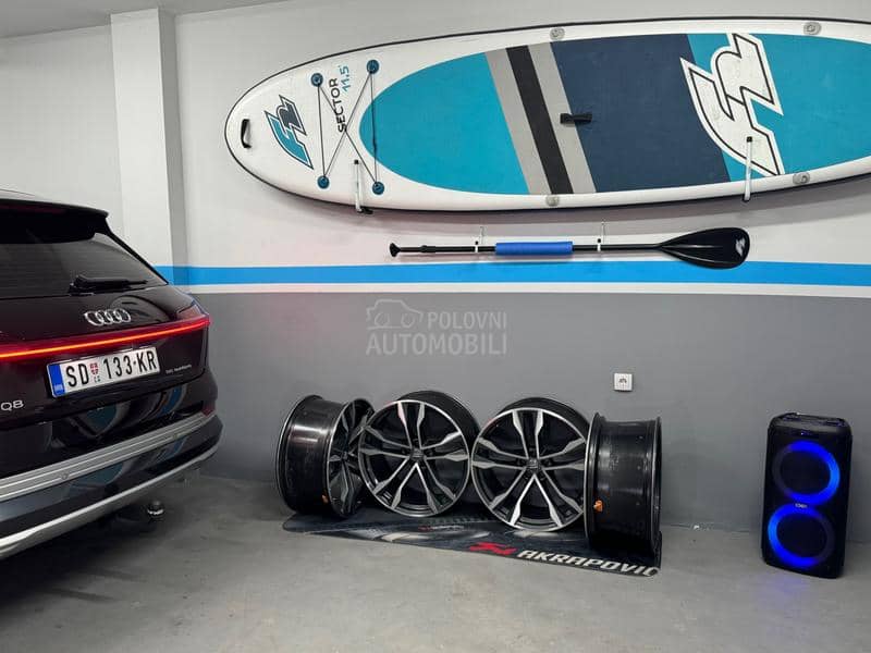 Aluminijumske felne original audi 22" 5 x 112