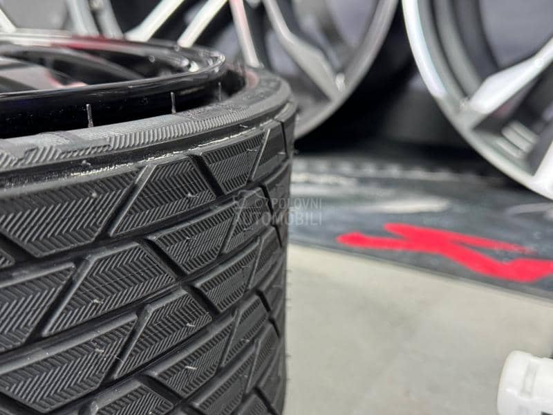 Aluminijumske felne original audi 22" 5 x 112