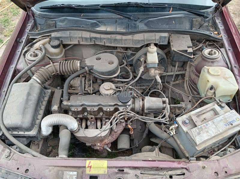 Opel Vectra A 4 TUERIG