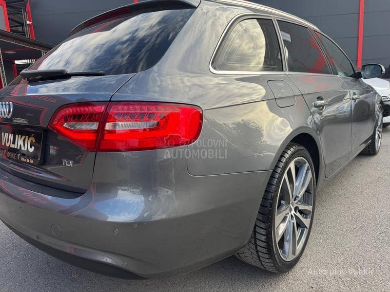 Audi A4 RATA 259e BEZ UCESCA