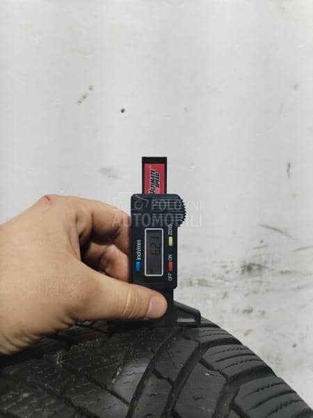 Continental 205/55 R16 Zimska