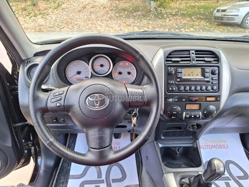 Toyota RAV 4 2.0 D4D N.o.v Toyota RAV 4 2.0 D4D N.o.v
