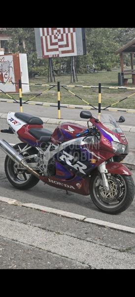 Honda CBR 919 SC33