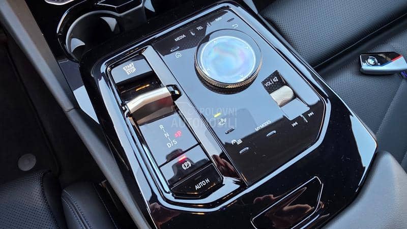 BMW 520 XD/M/360/ACC/ICONIC