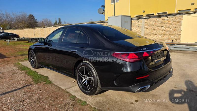 Mercedes Benz E 220 d/4m/AMG/3disp/pano