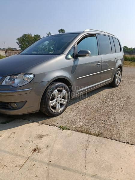 Volkswagen Touran 2.0 TDI