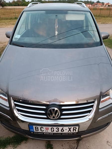 Volkswagen Touran 2.0 TDI