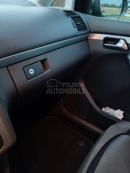 Volkswagen Touran 2.0 TDI