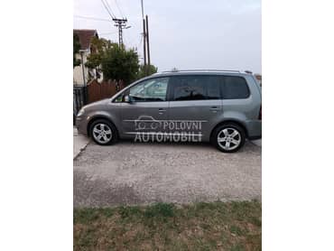Volkswagen Touran 2.0 TDI