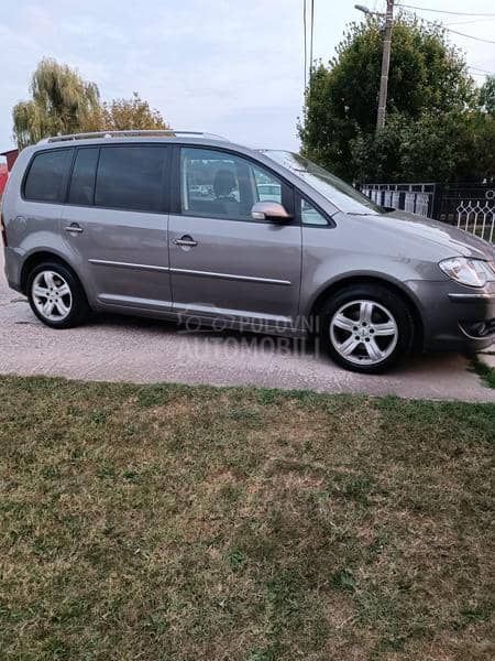 Volkswagen Touran 2.0 TDI