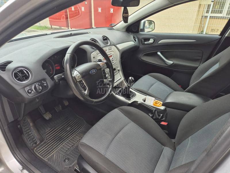 Ford Mondeo 1.8 tdci
