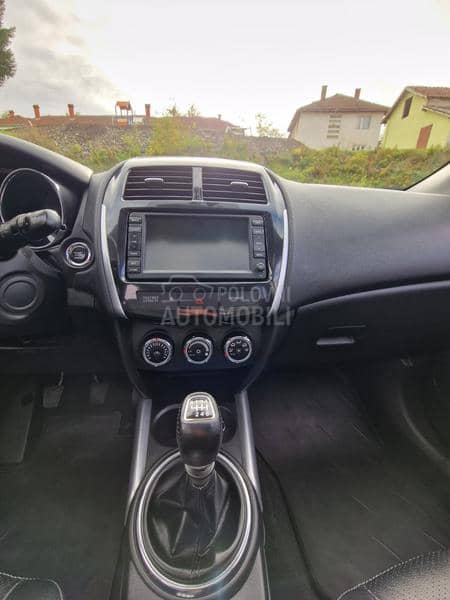Peugeot 4008 1.6 HDI 4x4 ALLURE