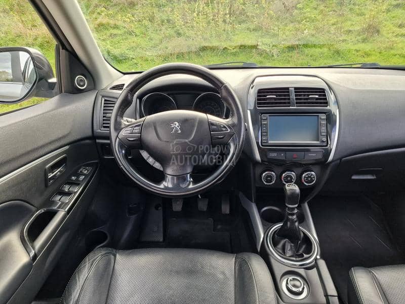Peugeot 4008 1.6 HDI 4x4 ALLURE