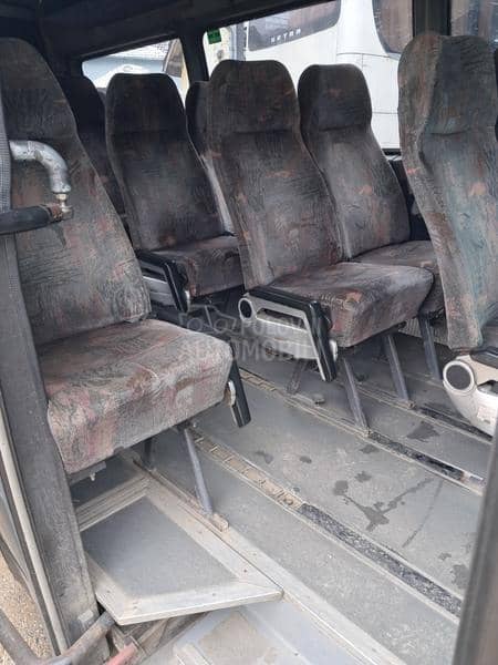 Mercedes Benz Sprinter 413 i 404