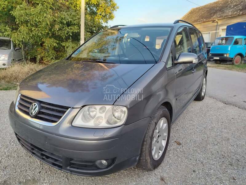 Volkswagen Touran 