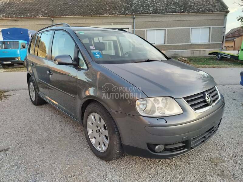 Volkswagen Touran 