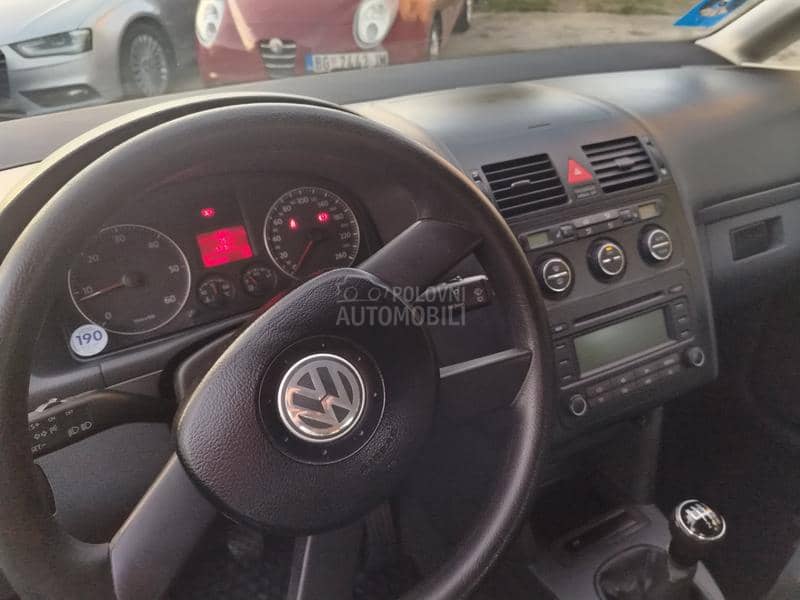 Volkswagen Touran 