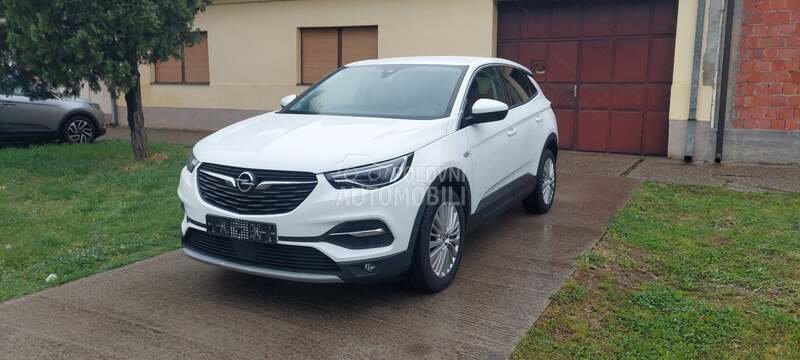 Opel Grandland X 