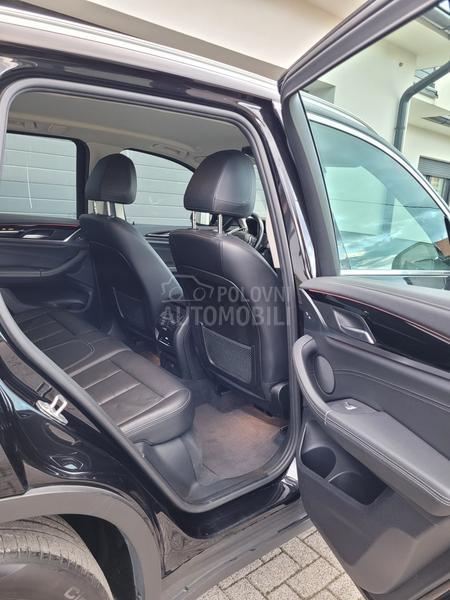 BMW X3 Luxury/CH/150 000k m BMW X3 Luxury/CH/150 000k m