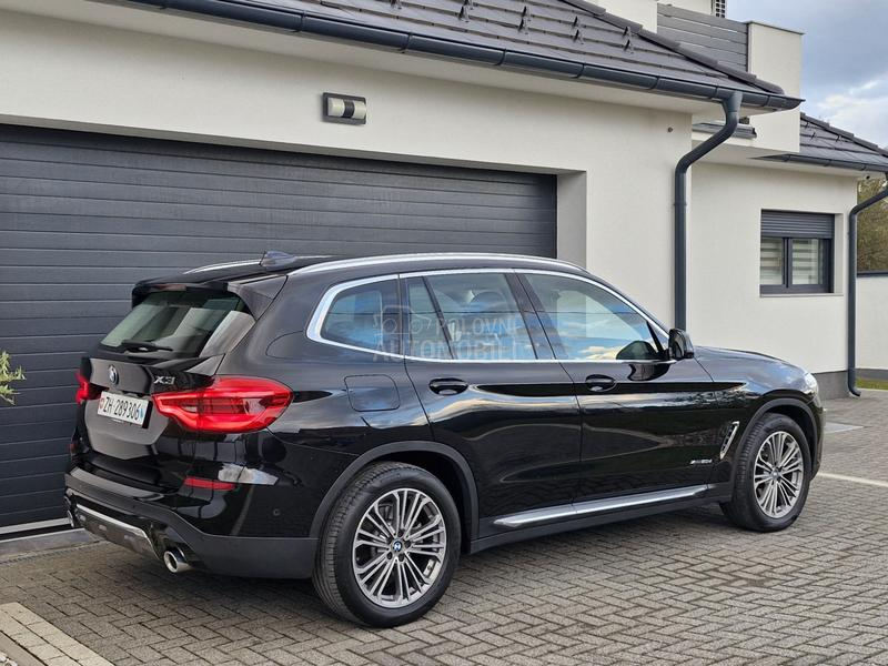 BMW X3 Luxury/CH/150 000k m BMW X3 Luxury/CH/150 000k m