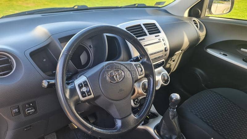 Toyota Urban Cruiser 