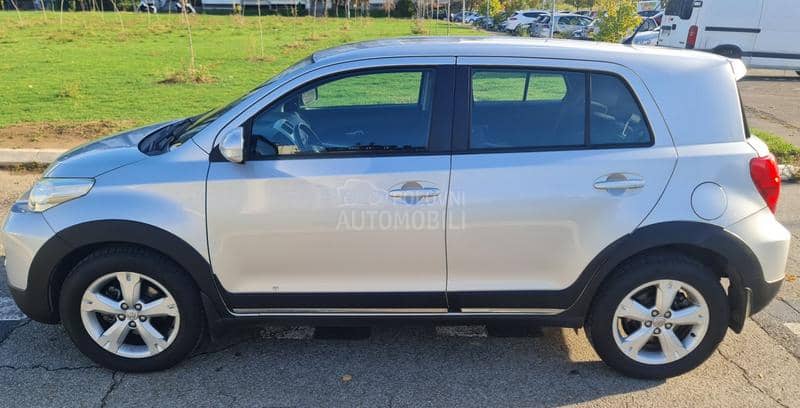 Toyota Urban Cruiser 