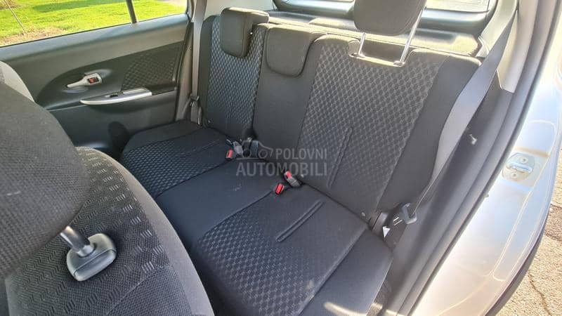 Toyota Urban Cruiser 