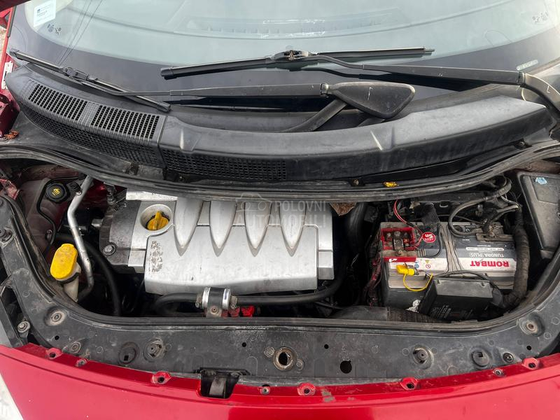 Renault Scenic 1.6 16V