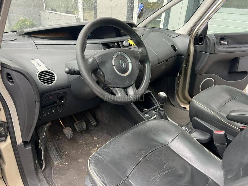 Renault Espace IV 2.0dCi -  kompletan auto u delovima