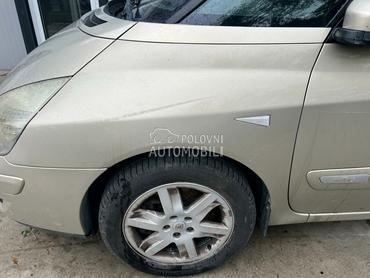 Krilo levo zlatno TED19 za Renault Espace od 2002. do 2012. god.