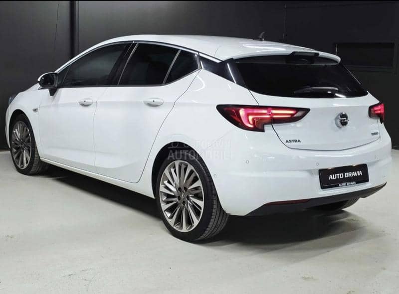 Opel Astra K Premium Plus