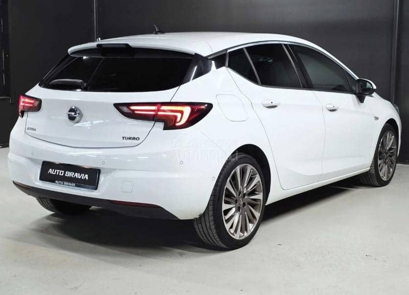 Opel Astra K Premium Plus