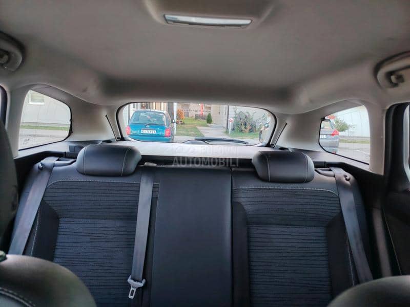 Opel Astra J  Opel Astra J