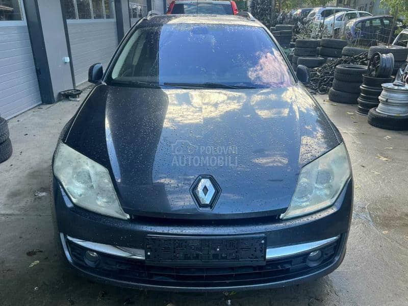 Renault Laguna III 2.0dCi -  kompletan auto u delovima