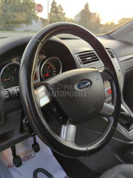 Ford Kuga 2.0TDCI TITANIUM Ford Kuga 2.0TDCI TITANIUM
