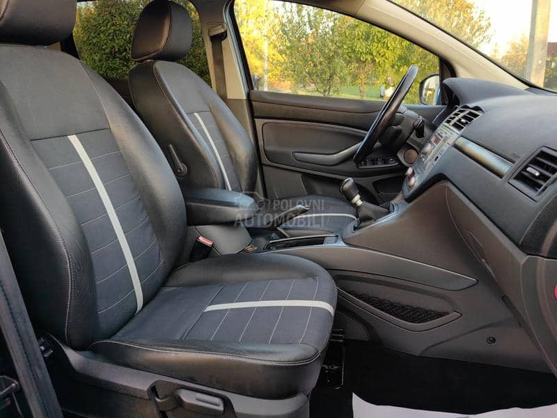 Ford Kuga 2.0TDCI TITANIUM Ford Kuga 2.0TDCI TITANIUM