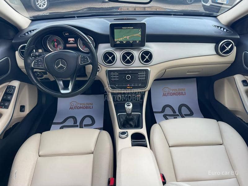 Mercedes Benz GLA 180 P A N O. L E D Mercedes Benz GLA 180 P A N O. L E D