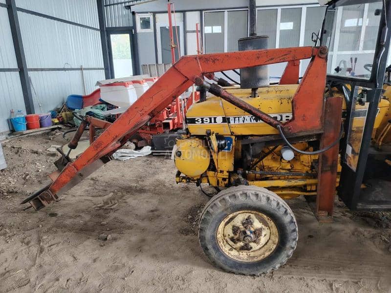 IMT utovarivac 3 klipa