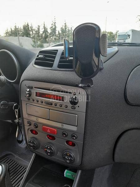 Alfa Romeo 147 1.6 ts