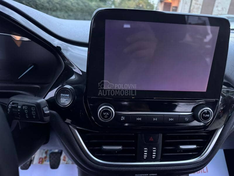 Ford Fiesta 1.0 BEN TITANIUM ŠVA