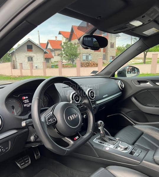Audi S3 