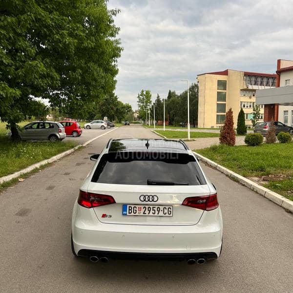 Audi S3 