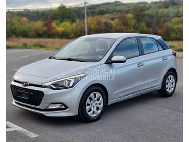 Hyundai i20 1.2b Amplia Led Ch