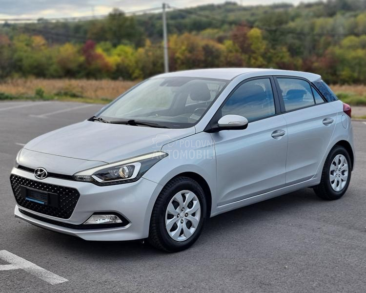 Hyundai i20 1.2b Amplia Led Ch