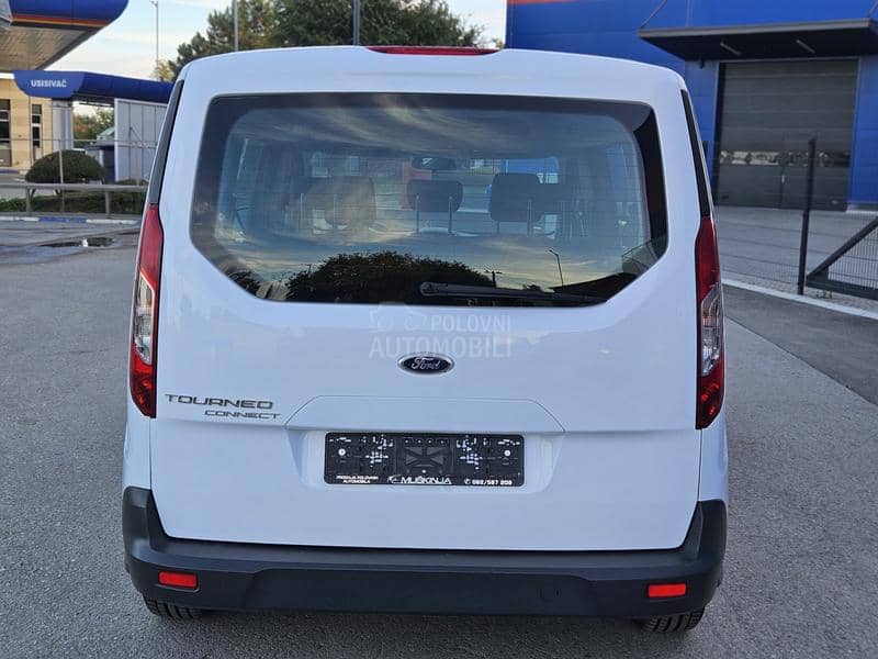 Ford Tourneo Connect 
